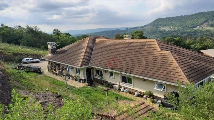 Foto 1 de Fazenda/Sítio com 3 Quartos à venda, 387m² em Linha Bonita, Gramado