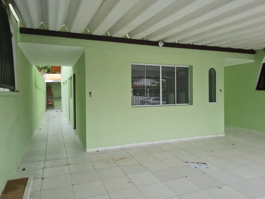 Foto 1 de Casa com 2 Quartos à venda, 167m² em Balneario Florida, Praia Grande