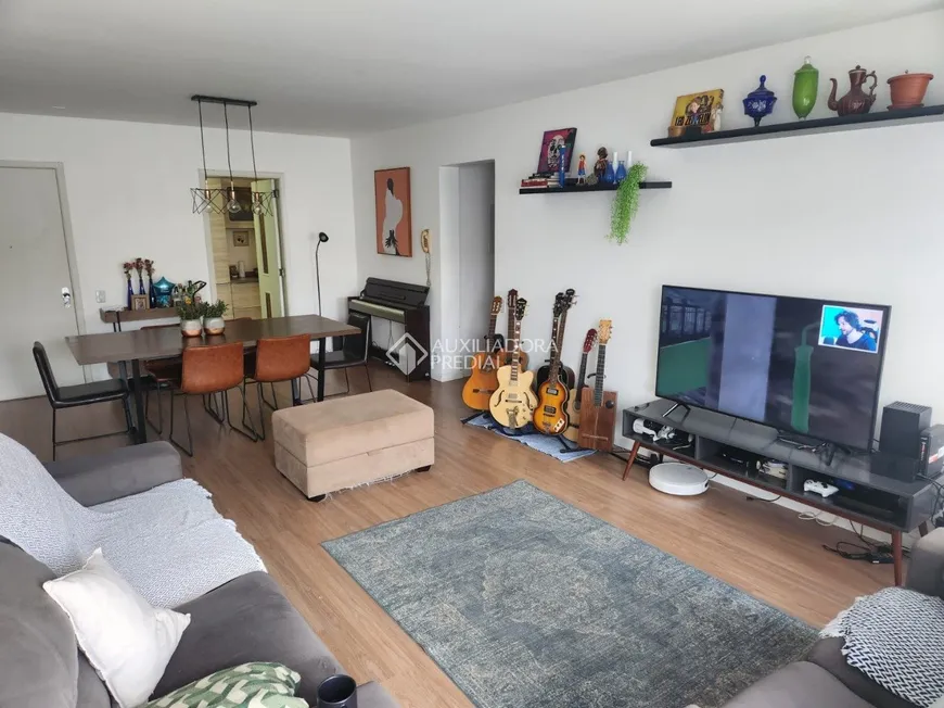 Foto 1 de Apartamento com 3 Quartos à venda, 123m² em Santana, Porto Alegre