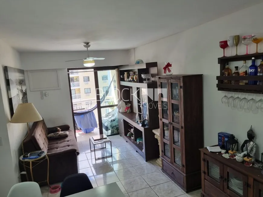 Foto 1 de Apartamento com 3 Quartos à venda, 81m² em Recreio Dos Bandeirantes, Rio de Janeiro