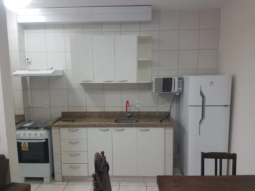 Foto 1 de Apartamento com 1 Quarto para alugar, 34m² em Centro, Blumenau