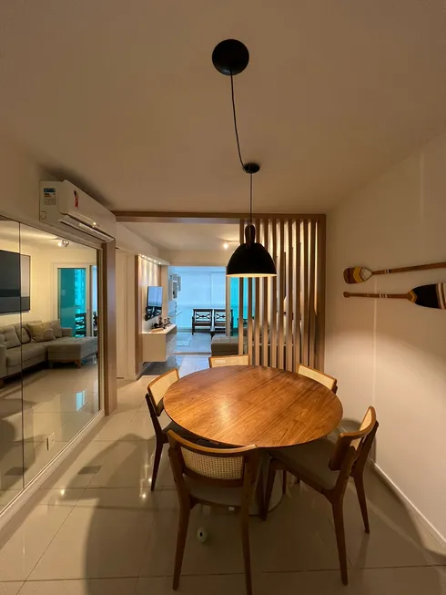 Foto 1 de Apartamento com 3 Quartos à venda, 98m² em Barra da Tijuca, Rio de Janeiro
