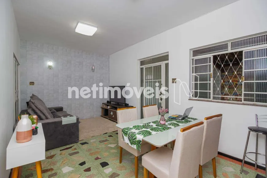 Foto 1 de Casa com 3 Quartos à venda, 432m² em Paraíso, Belo Horizonte