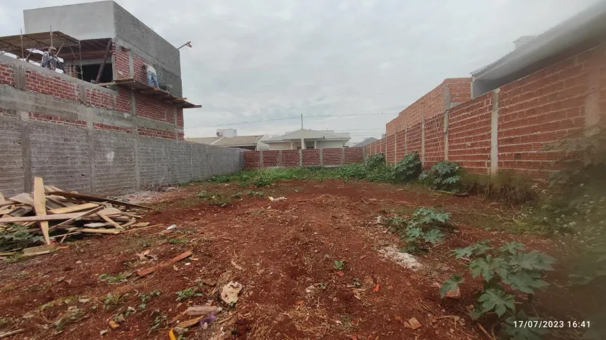 Foto 1 de Lote/Terreno à venda, 307m² em , Floresta