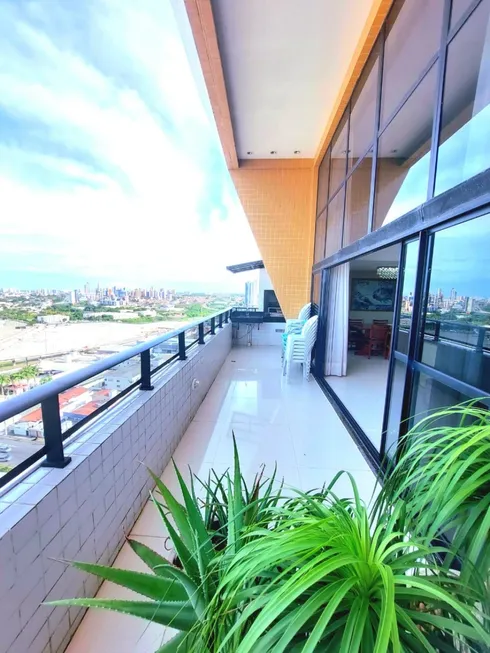 Foto 1 de Apartamento com 3 Quartos à venda, 256m² em Lagoa Nova, Natal