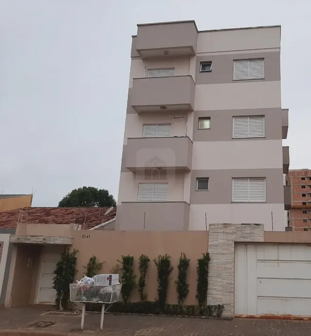 Foto 1 de Apartamento com 2 Quartos à venda, 52m² em Santa Mônica, Uberlândia