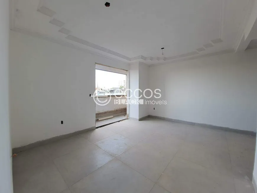 Foto 1 de Apartamento com 2 Quartos à venda, 62m² em Granada, Uberlândia