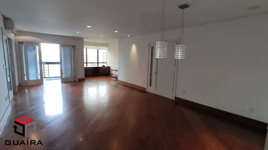 Foto 1 de Apartamento com 3 Quartos para alugar, 230m² em Jardim Bela Vista, Santo André