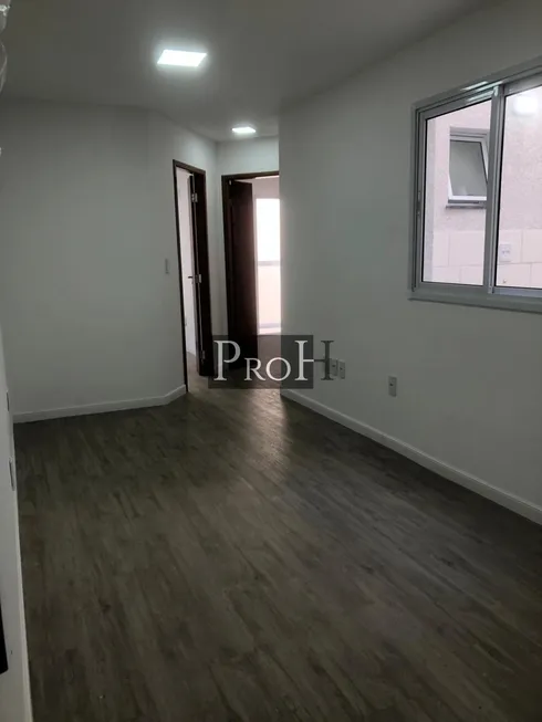 Foto 1 de Apartamento com 2 Quartos à venda, 44m² em Parque das Nações, Santo André