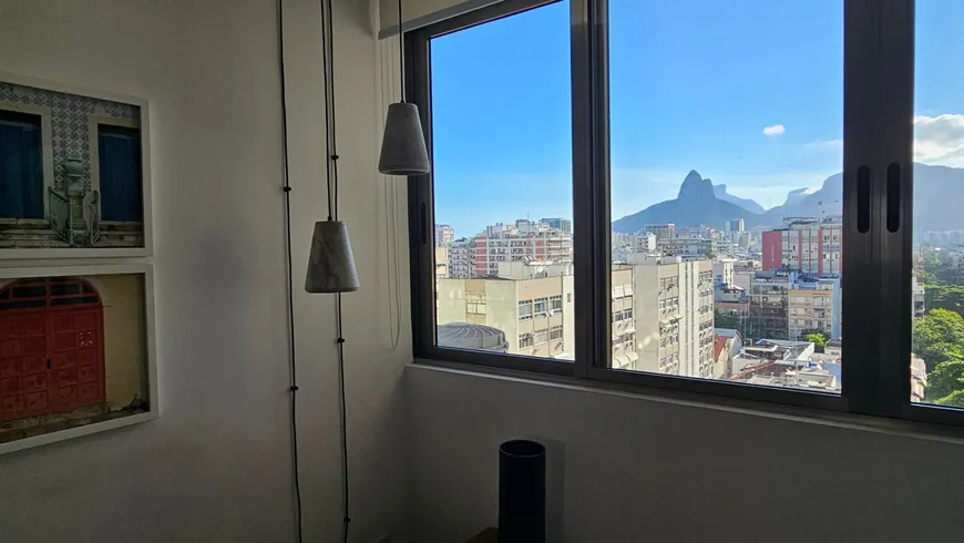 Foto 1 de Apartamento com 2 Quartos para venda ou aluguel, 80m² em Ipanema, Rio de Janeiro