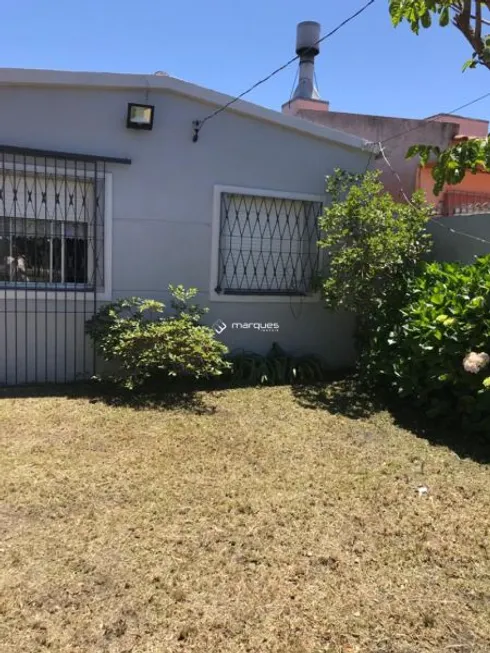 Foto 1 de Casa com 2 Quartos à venda, 138m² em Laranjal, Pelotas
