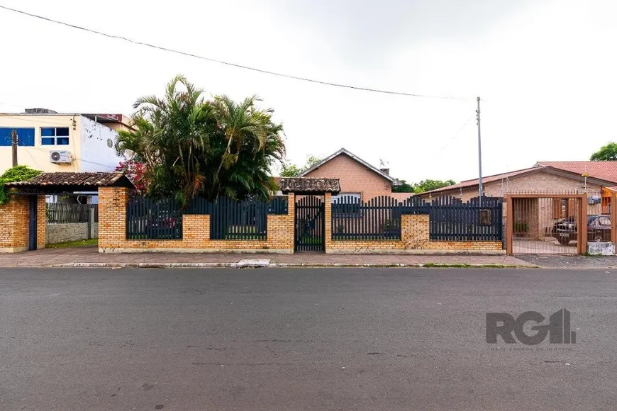 Foto 1 de Casa com 3 Quartos à venda, 179m² em Fátima, Canoas