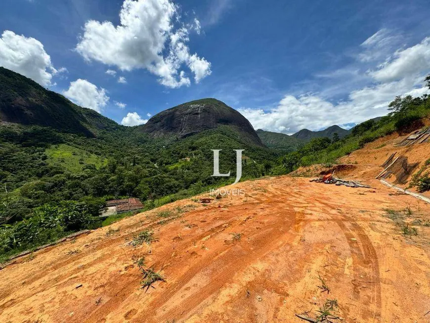 Foto 1 de Lote/Terreno à venda, 7783m² em Secretário, Petrópolis