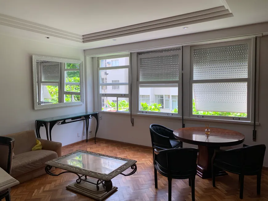 Foto 1 de Apartamento com 3 Quartos à venda, 120m² em Copacabana, Rio de Janeiro