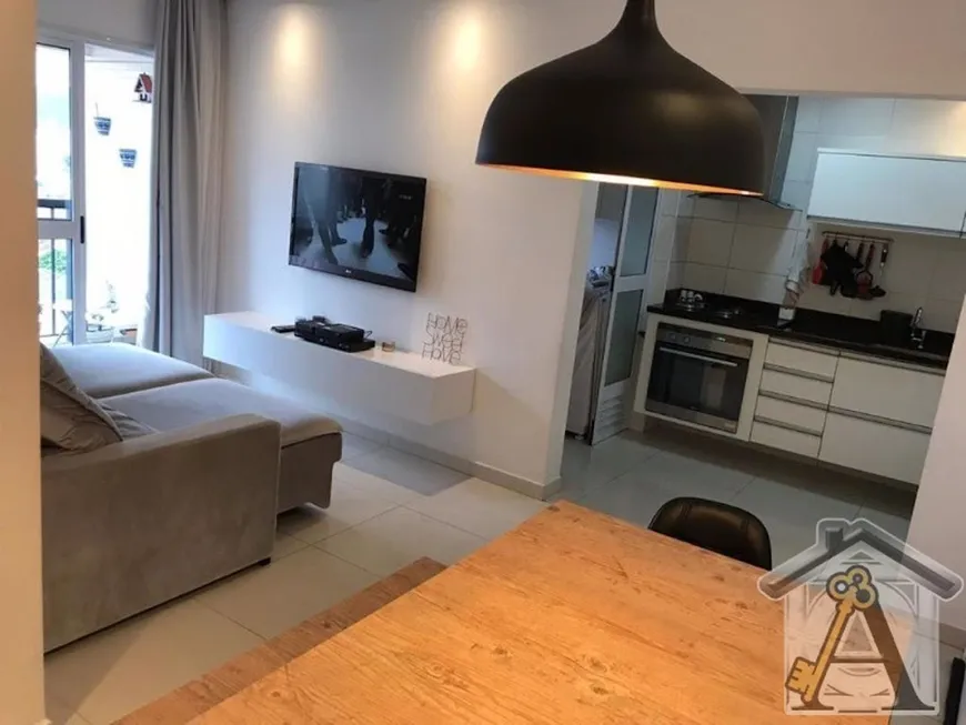 Foto 1 de Apartamento com 2 Quartos à venda, 62m² em Gonzaga, Santos