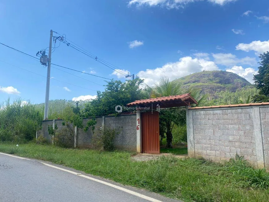 Foto 1 de Casa com 2 Quartos à venda, 300m² em Retiro, Juiz de Fora