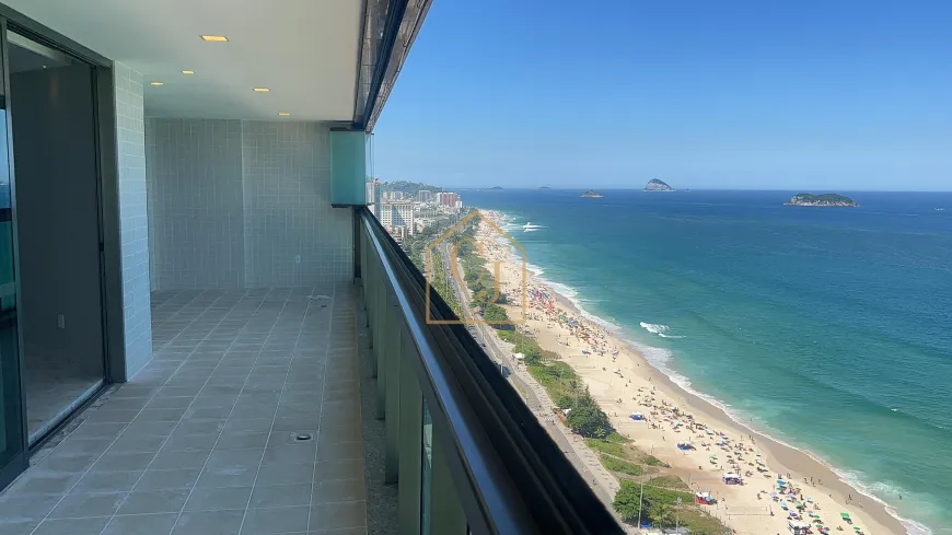 Foto 1 de Apartamento com 4 Quartos para alugar, 266m² em Barra da Tijuca, Rio de Janeiro