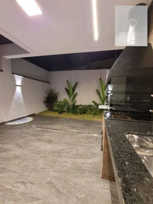 Foto 1 de Casa de Condomínio com 3 Quartos à venda, 180m² em Centro, Santana de Parnaíba