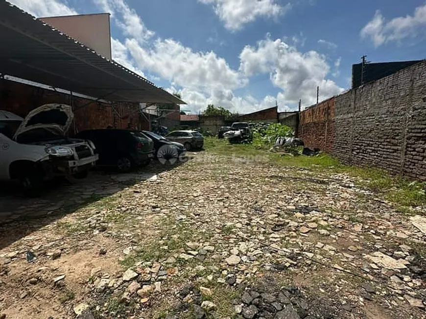 Foto 1 de Lote/Terreno à venda, 384m² em São João, Teresina
