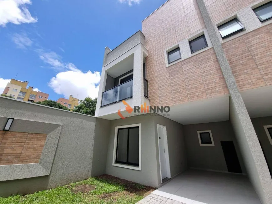 Foto 1 de Casa de Condomínio com 3 Quartos à venda, 217m² em Água Verde, Curitiba