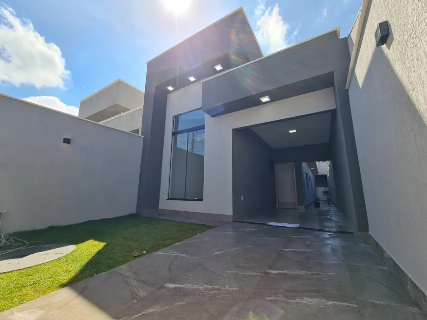 Foto 1 de Casa com 3 Quartos à venda, 112m² em Jardim Mont Serrat, Aparecida de Goiânia