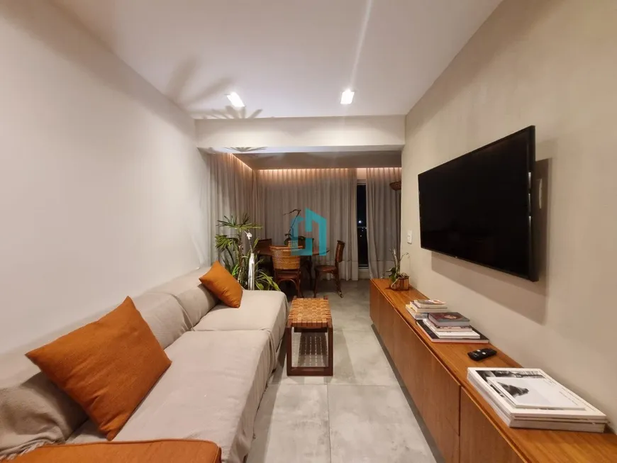 Foto 1 de Apartamento com 2 Quartos à venda, 69m² em Campo Belo, São Paulo