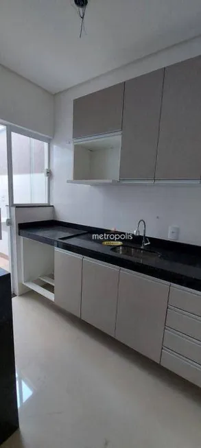 Foto 1 de Apartamento com 2 Quartos à venda, 52m² em Vila Camilopolis, Santo André