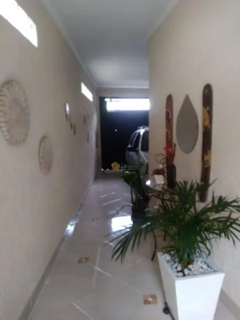Foto 1 de Casa com 3 Quartos à venda, 204m² em Jardim Hollywood, São Bernardo do Campo