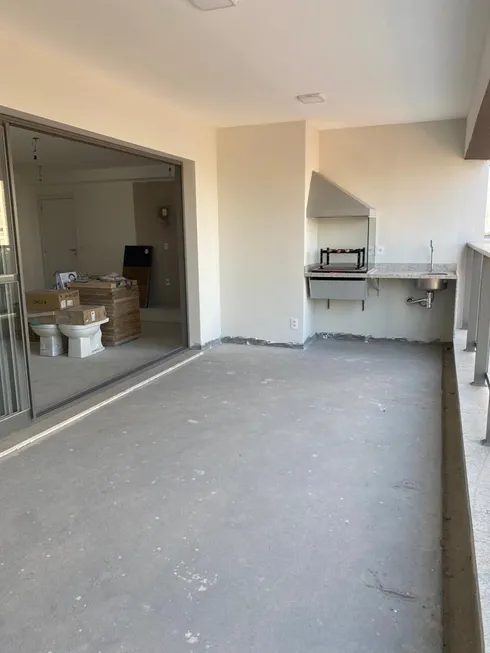 Foto 1 de Apartamento com 3 Quartos à venda, 125m² em Jardim das Acacias, São Paulo