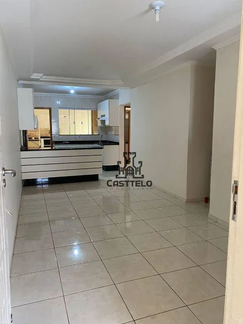 Foto 1 de Casa com 2 Quartos à venda, 100m² em Jardim Neman Sahyun, Londrina