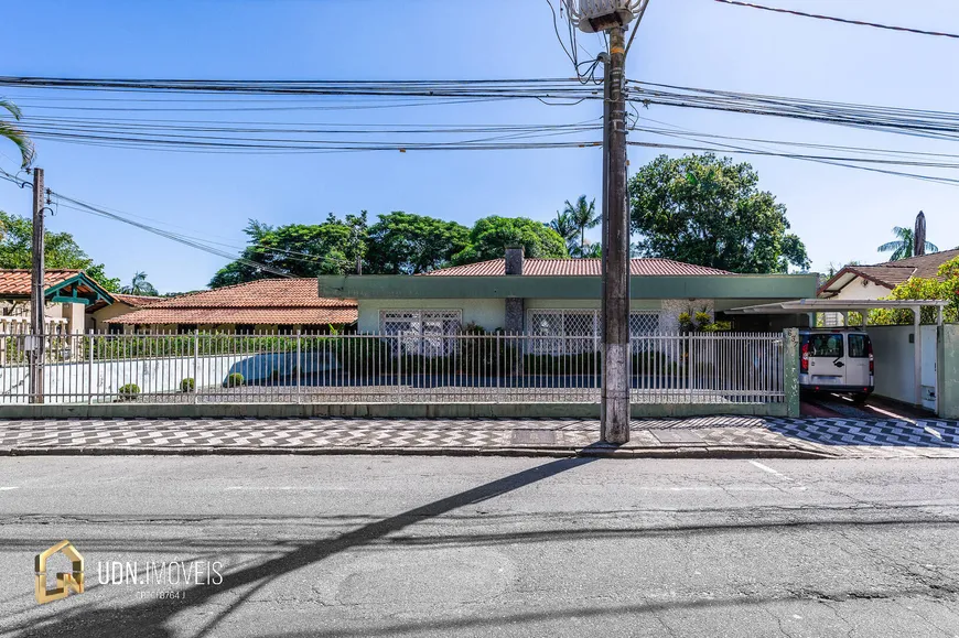 Foto 1 de Casa com 3 Quartos à venda, 219m² em Vorstadt, Blumenau