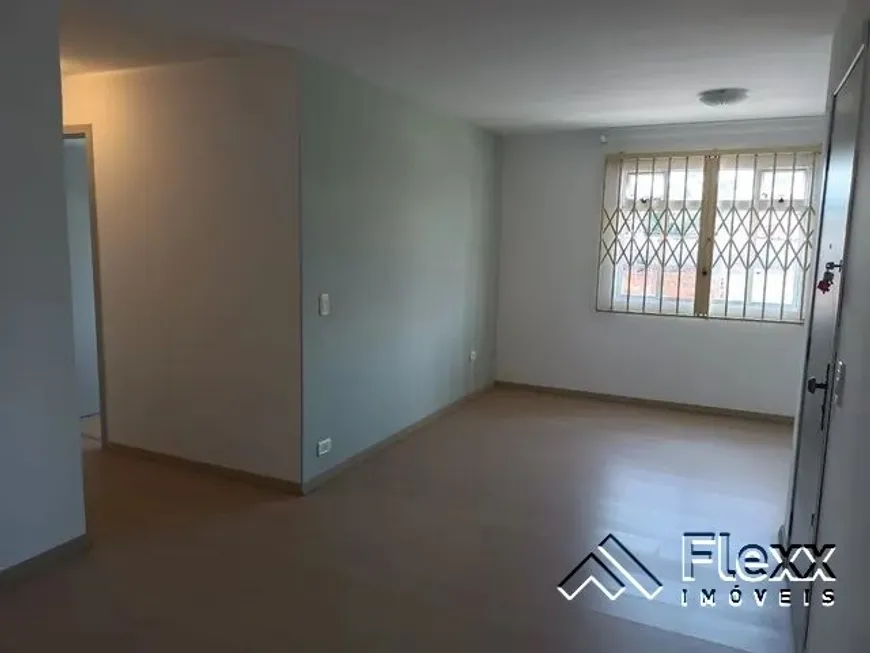 Foto 1 de Apartamento com 3 Quartos à venda, 70m² em Guaíra, Curitiba