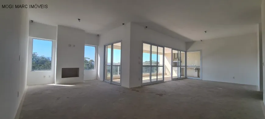 Foto 1 de Apartamento com 4 Quartos à venda, 241m² em Jardim Armênia, Mogi das Cruzes