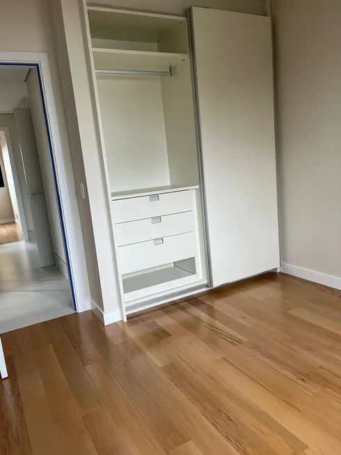 Foto 1 de Apartamento com 4 Quartos à venda, 150m² em Serra, Belo Horizonte