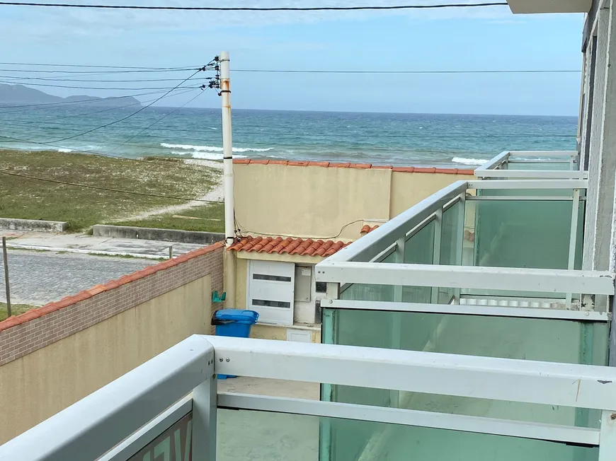 Foto 1 de Casa de Condomínio com 2 Quartos à venda, 68m² em Foguete, Cabo Frio