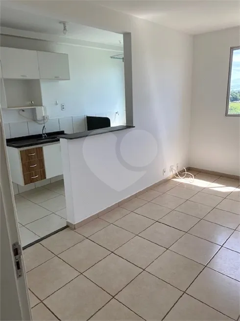 Foto 1 de Apartamento com 2 Quartos à venda, 48m² em Jardim Ipanema, São Carlos