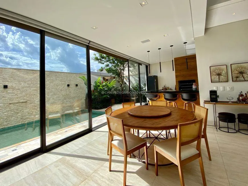 Foto 1 de Casa de Condomínio com 3 Quartos à venda, 280m² em Residencial Estância dos Ipês, Uberaba