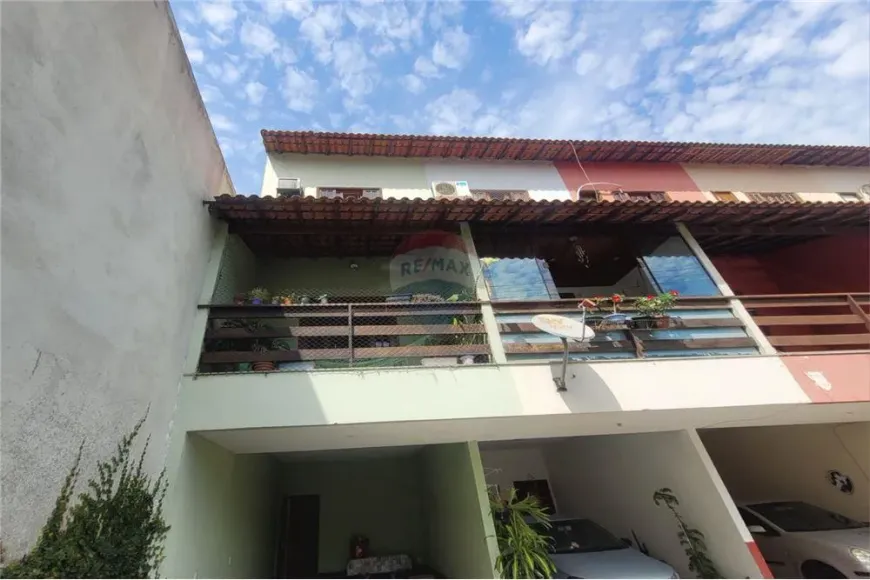 Foto 1 de Casa com 2 Quartos à venda, 131m² em Jardim Sulacap, Rio de Janeiro