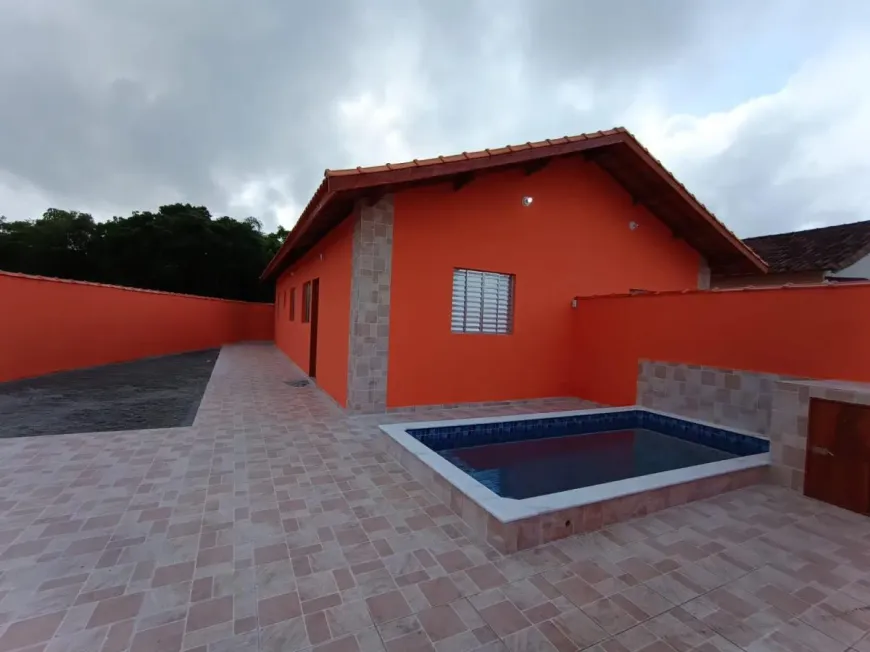 Foto 1 de Casa com 2 Quartos à venda, 150m² em Jardim Lindomar, Itanhaém