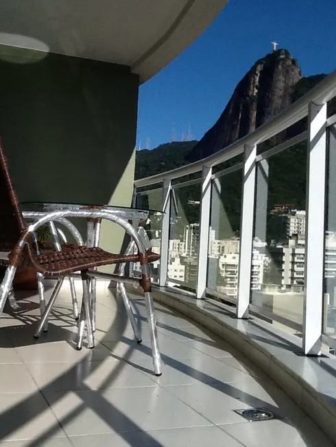 Foto 1 de Apartamento com 3 Quartos para alugar, 99m² em Botafogo, Rio de Janeiro