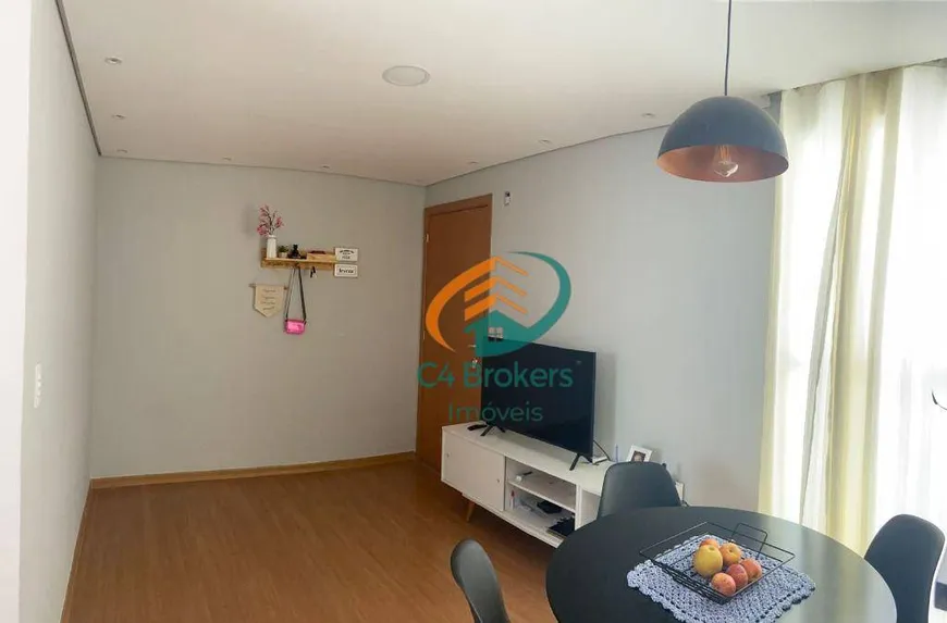 Foto 1 de Apartamento com 2 Quartos à venda, 38m² em Jardim Rosa de Franca, Guarulhos