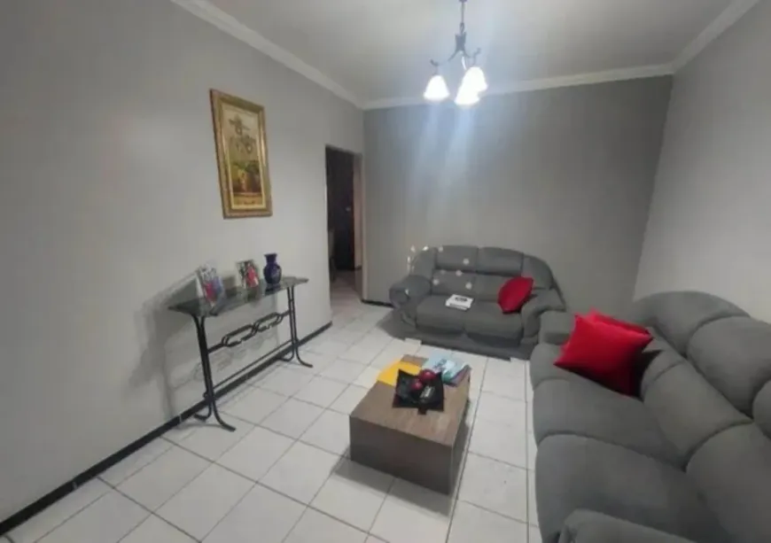 Foto 1 de Casa com 2 Quartos à venda, 145m² em Marco, Belém