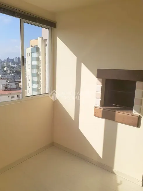 Foto 1 de Apartamento com 3 Quartos à venda, 76m² em Santana, Porto Alegre