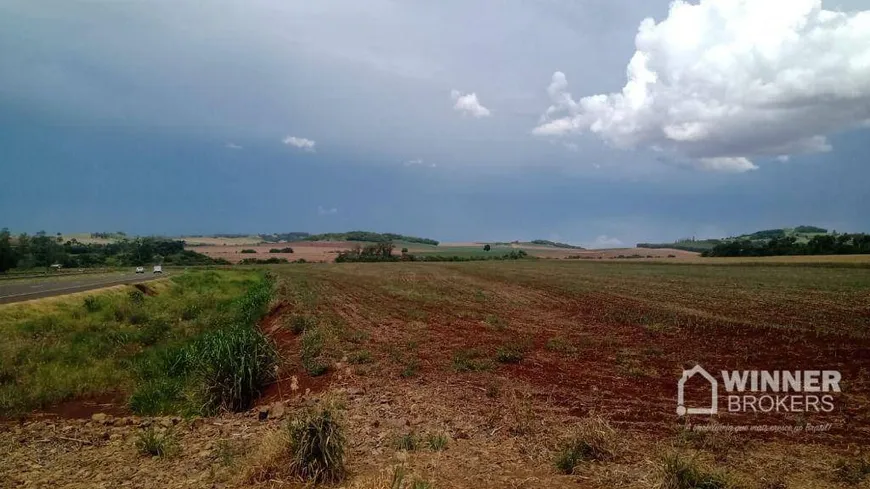 Foto 1 de Lote/Terreno à venda, 87120m² em , Doutor Camargo