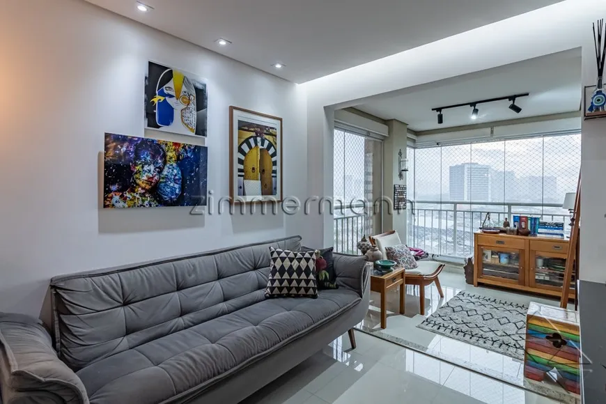 Foto 1 de Apartamento com 2 Quartos à venda, 66m² em Barra Funda, São Paulo
