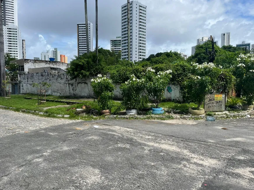 Foto 1 de Lote/Terreno à venda, 311m² em Encruzilhada, Recife