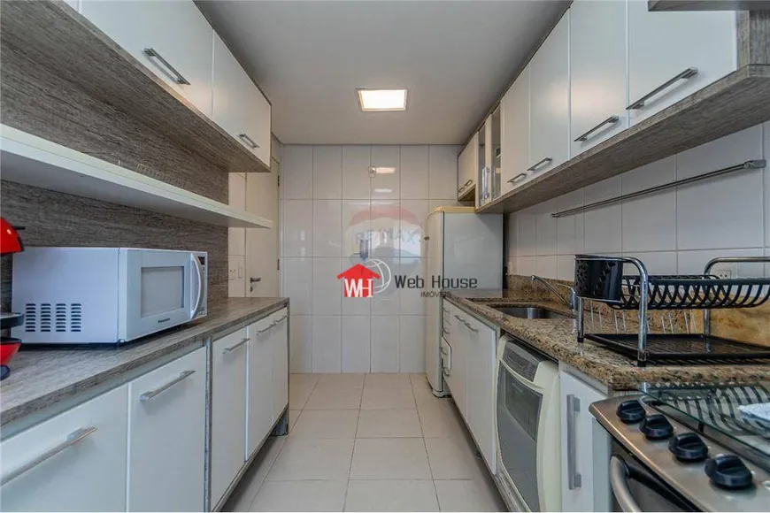Foto 1 de Apartamento com 3 Quartos à venda, 131m² em Menino Deus, Porto Alegre