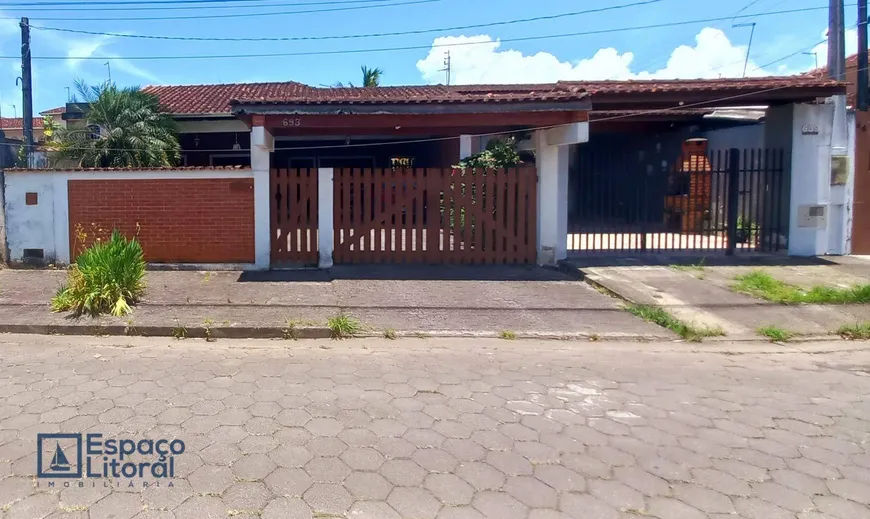 Foto 1 de Casa com 3 Quartos à venda, 180m² em Martim de Sa, Caraguatatuba