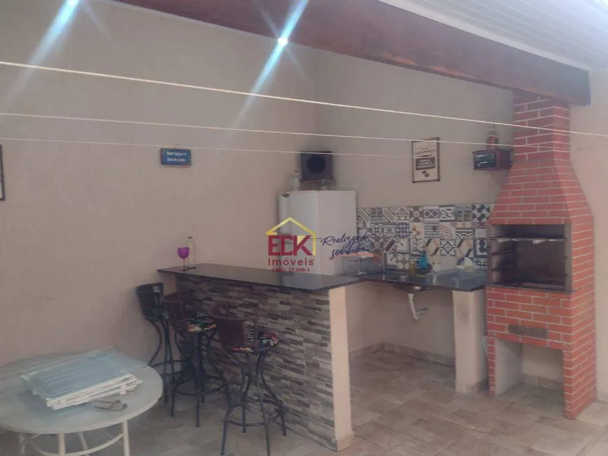 Foto 1 de Casa com 2 Quartos à venda, 121m² em Jardim Santana, Tremembé