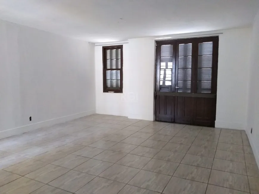 Foto 1 de Casa com 3 Quartos à venda, 123m² em Santana, Porto Alegre